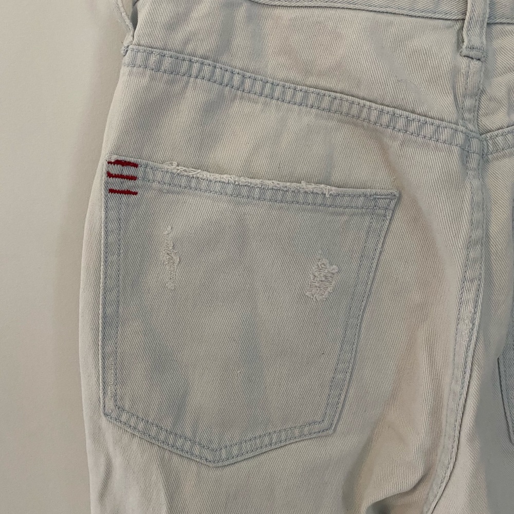 BDG High Waisted relaxed boyfriend jean